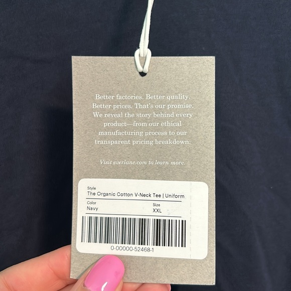 NWT Everlane The Essential Organic V-Neck Tee - Picture 10 of 10
